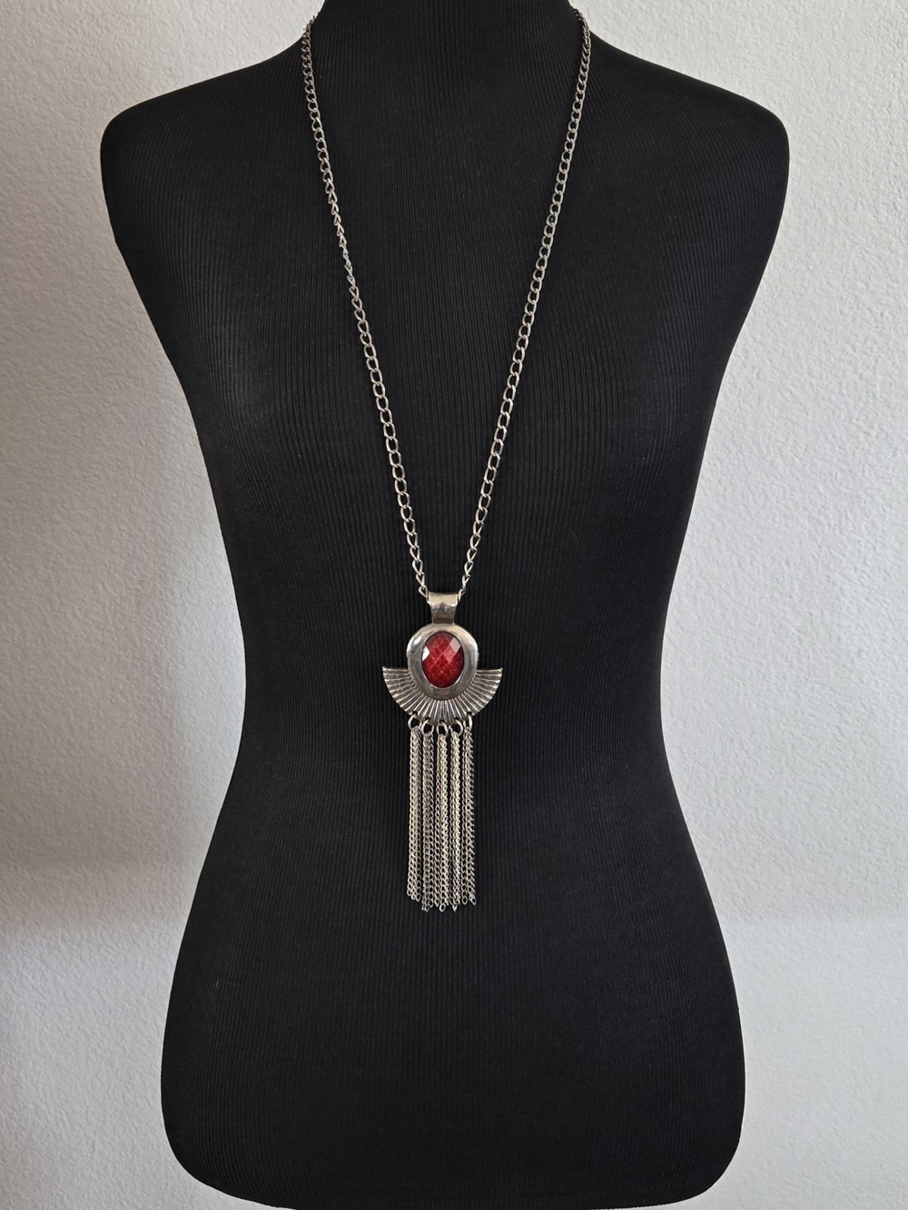 Vintage Southwestern/Boho/Tribal Oxblood Faux Stone Necklace
